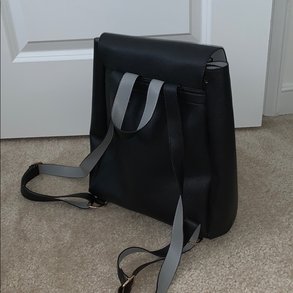 Purse - Picture 5 of 5